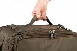 Fox - Explorer Rucksack -Wilde Visserij Winkel clu442 fox explorer rucksack medium handle in use 1