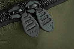 Fox - R-Series Large Chair Bag -Wilde Visserij Winkel clu449 fox r series large chair bag zip detail