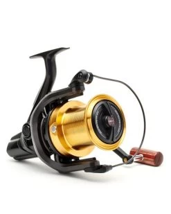 Wilde Visserij Winkel -Wilde Visserij Winkel daiwa 21 crosscast 45 scw 5000 qd ot 2