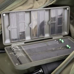 Korda - Mini Combi Rig Safe Storage Case 14 Korda - Mini Combi Rig Safe Storage Case -Wilde Visserij Winkel korda combi rig safe 2 1