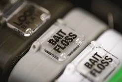 Korda - Unwaxed Bait Floss -Wilde Visserij Winkel korda unwaxed bait floss 3