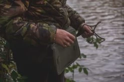 Solar Tackle - SP Baiting Pouch -Wilde Visserij Winkel new edits touch 4333 one