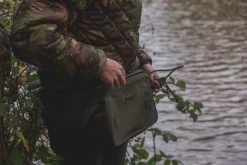 Solar Tackle - SP Baiting Pouch -Wilde Visserij Winkel new edits touch 4337 one