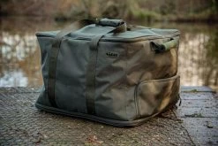 Solar Tackle - SP Clothes Bag Large -Wilde Visserij Winkel solar tackle sp clothes bag large 13